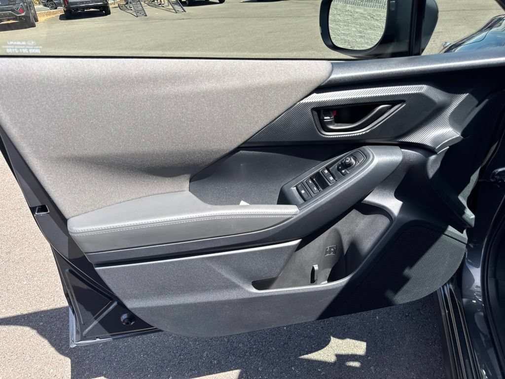 Used 2025 Subaru Crosstrek 2.5i Premium AWD/4WD image 18