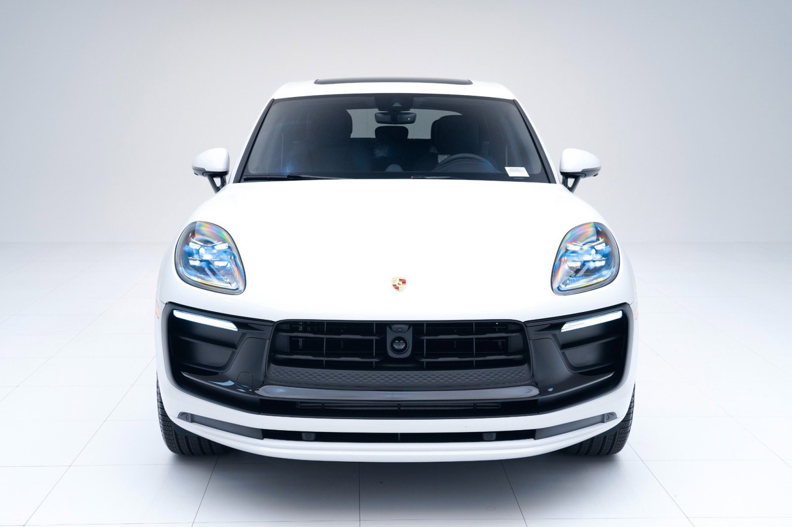 New 2026 Porsche Macan Turbo image 6