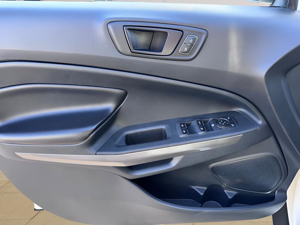 Used 2020 Ford EcoSport SES image 31