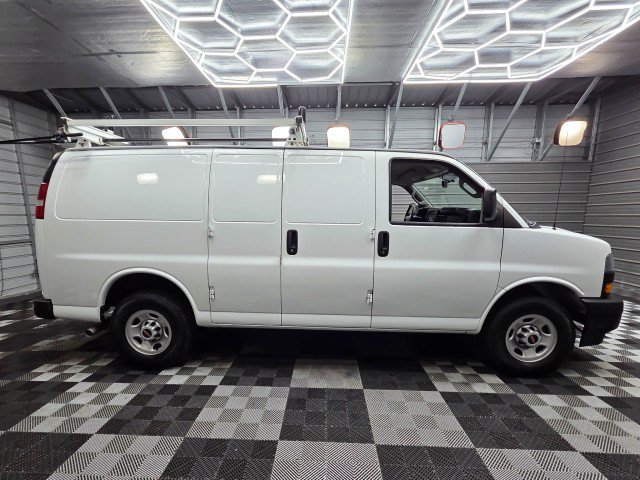 Used 2023 GMC Savana 2500 w/ Driver Convenience Package RWD image 10