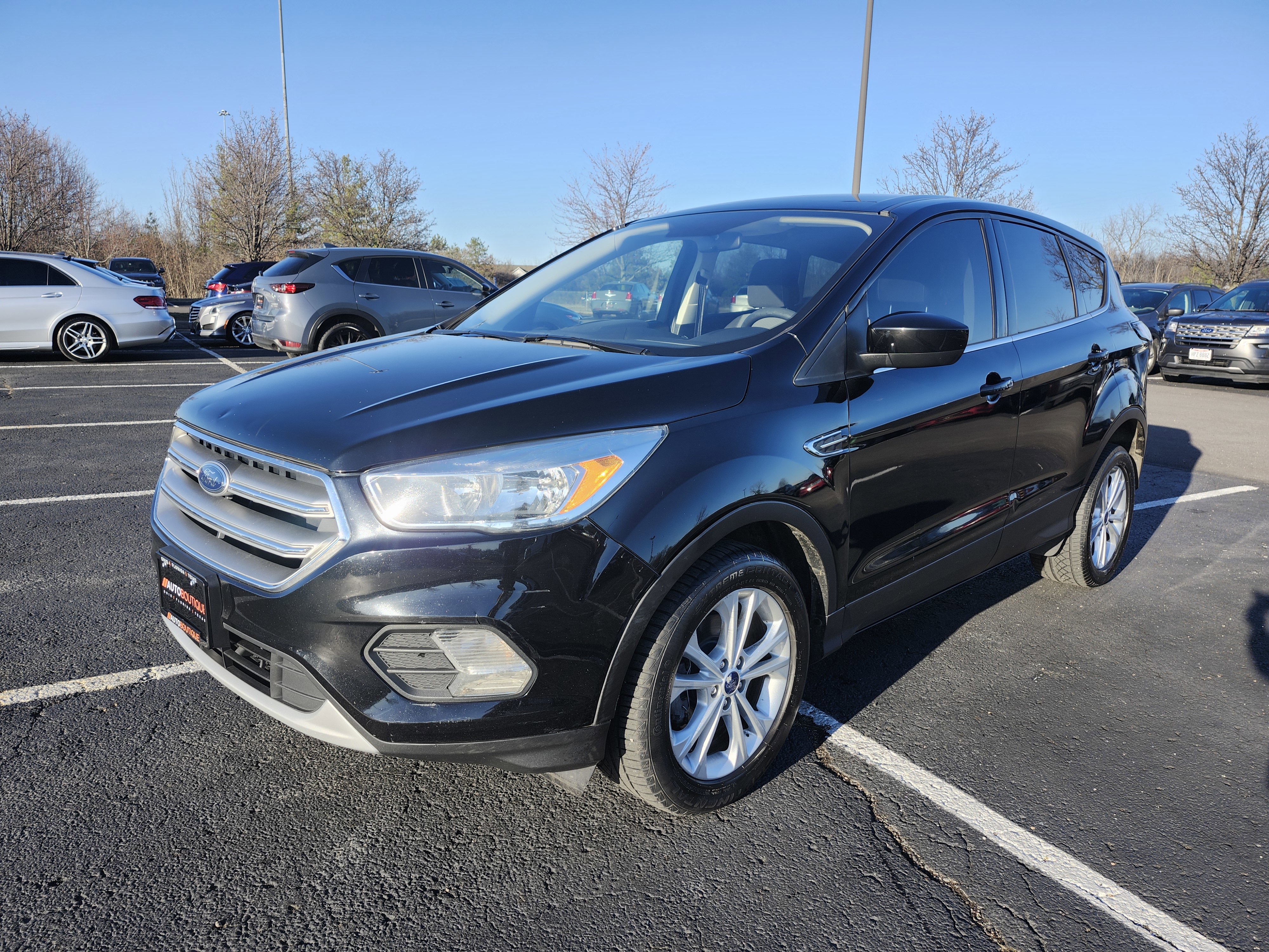 Used 2017 Ford Escape SE FWD image 11
