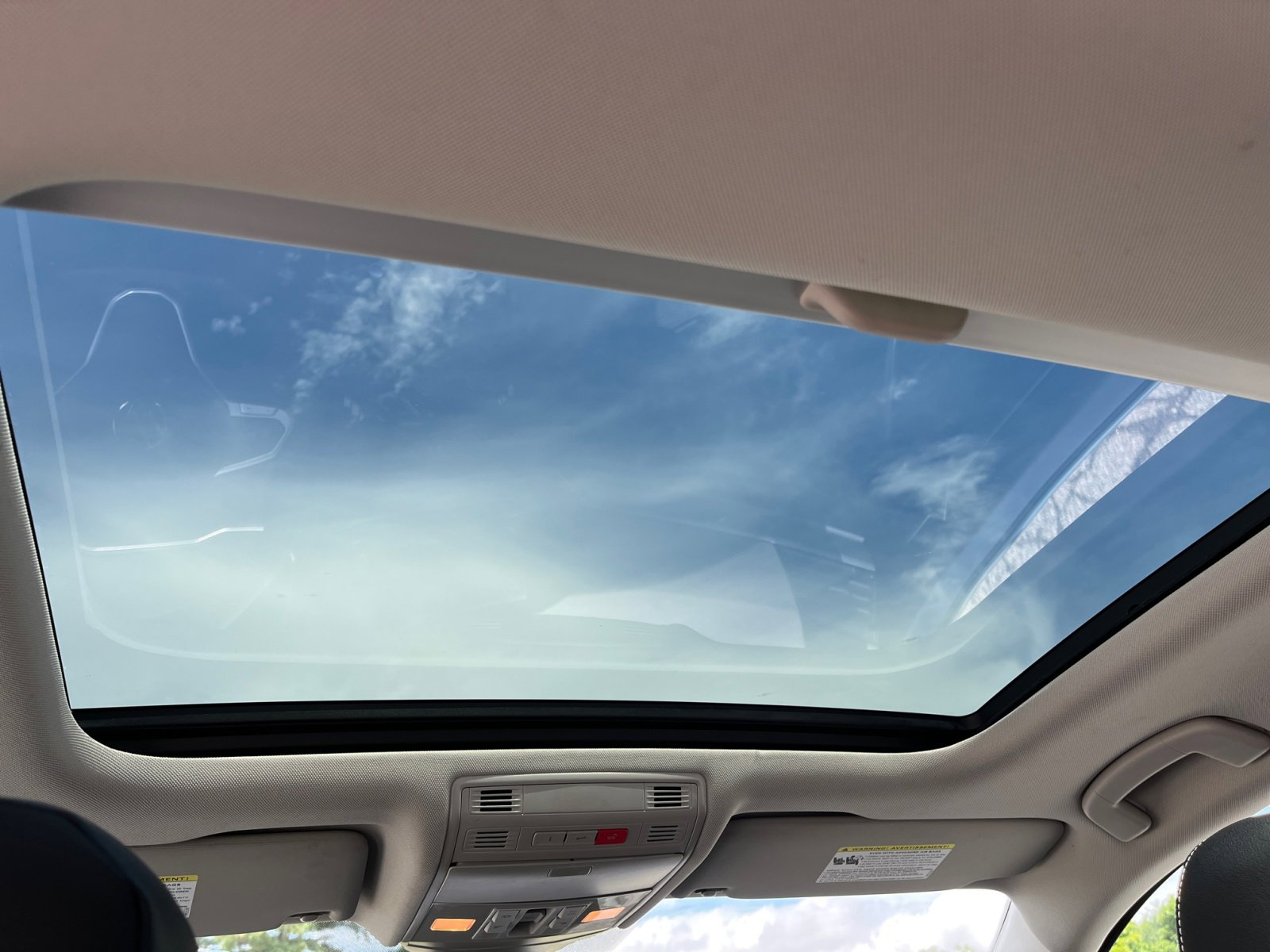 Used 2024 Volkswagen Jetta SE image 19