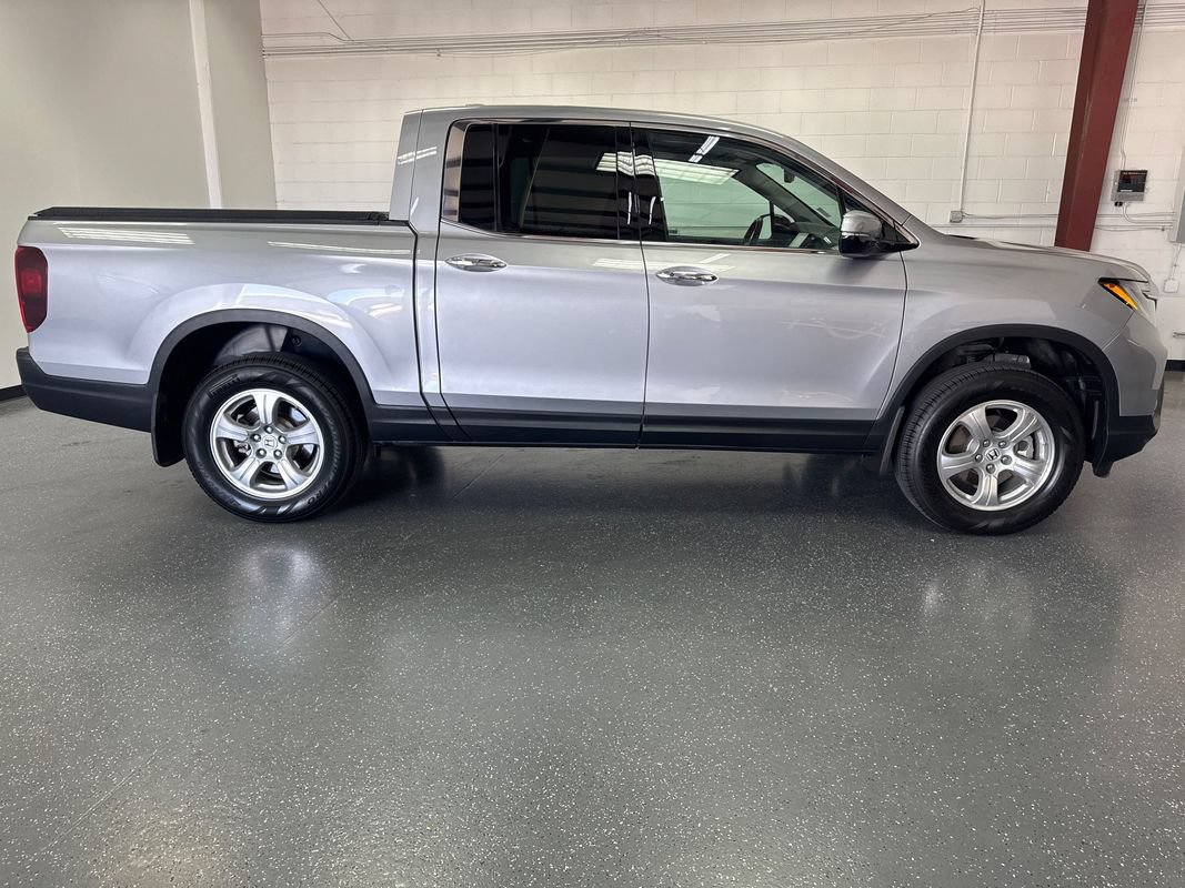 Used 2021 Honda Ridgeline RTL-E image 3