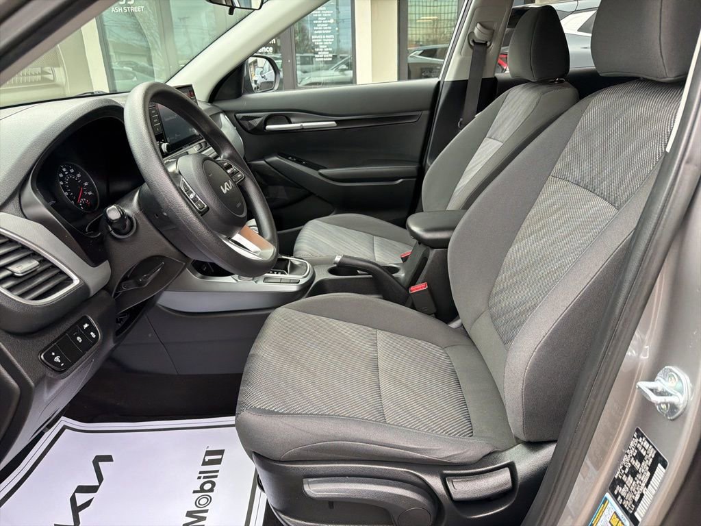 Certified 2022 Kia Seltos LX image 27