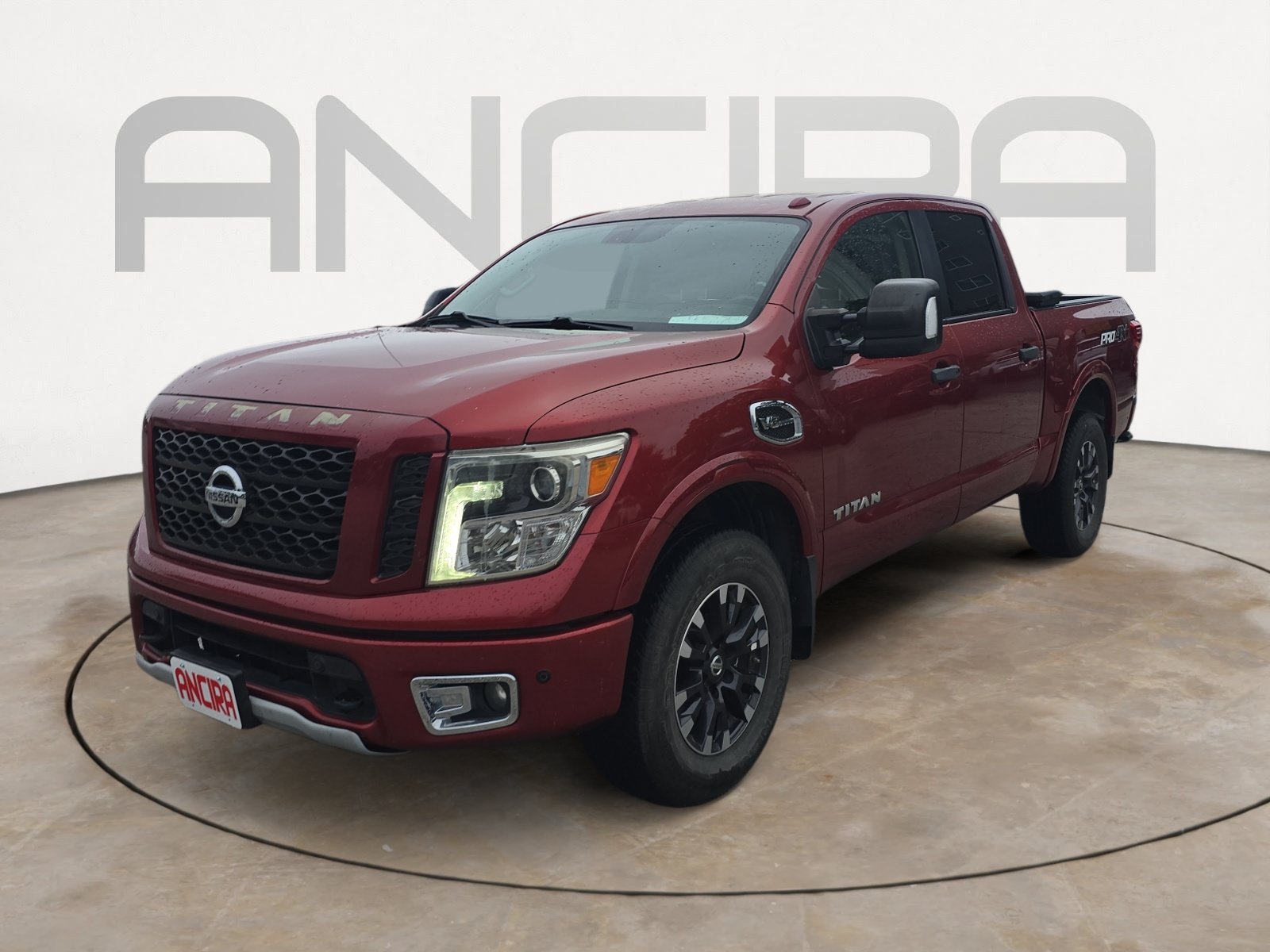 Used 2017 Nissan Titan PRO-4X AWD/4WD image 6