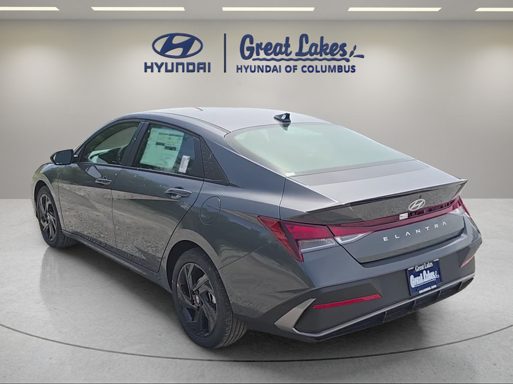 New 2026 Hyundai Elantra Sport FWD image 3
