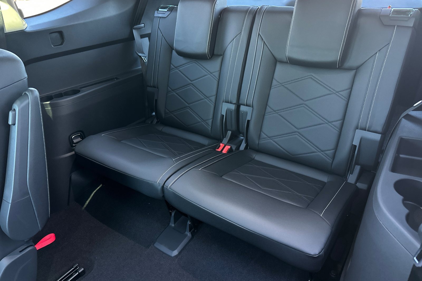 New 2026 Volkswagen Atlas SE image 15