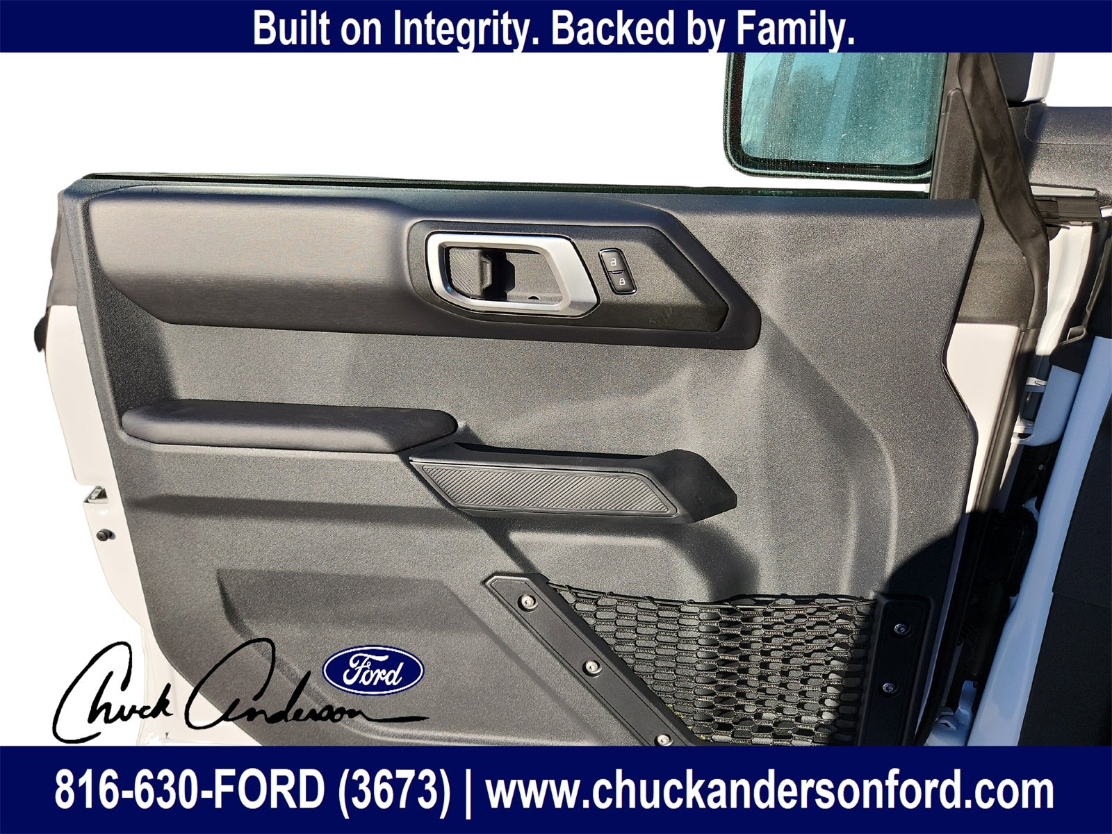 New 2025 Ford Bronco Outer Banks w/ Sasquatch Package image 21