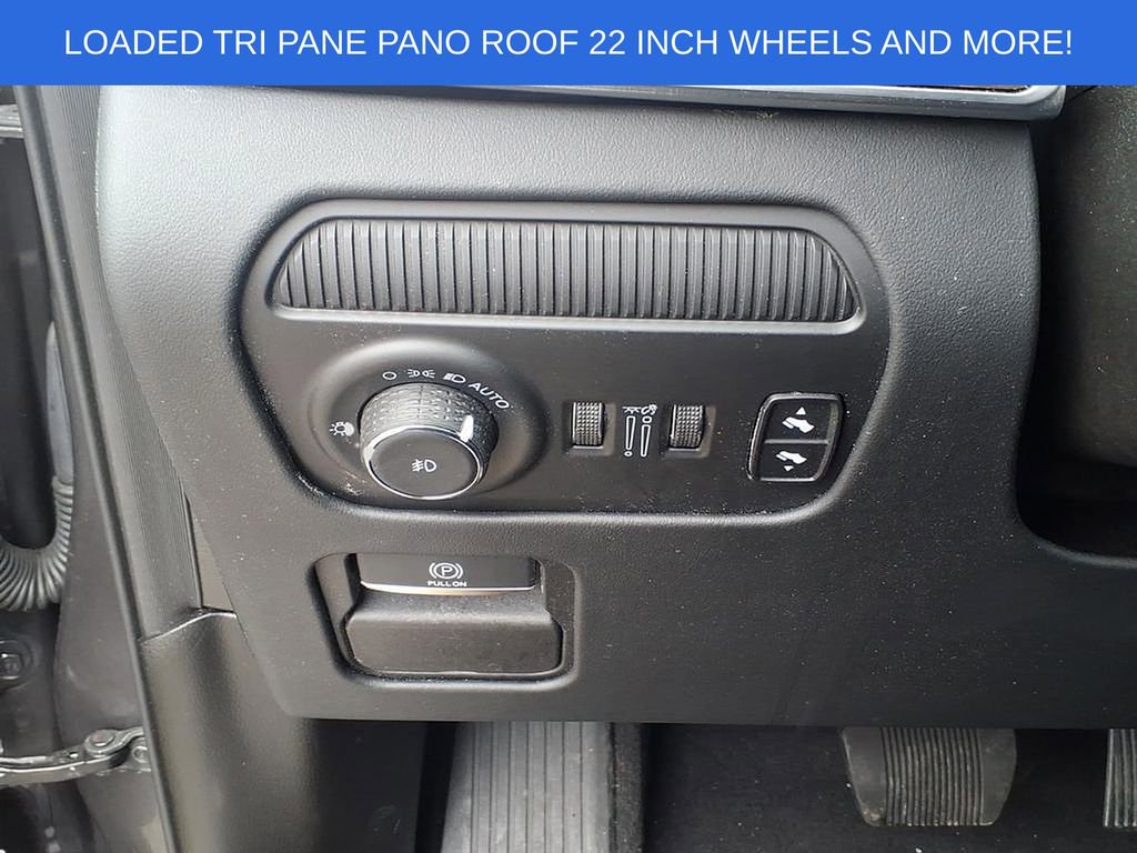 Used 2023 Jeep Grand Wagoneer L Series II image 24