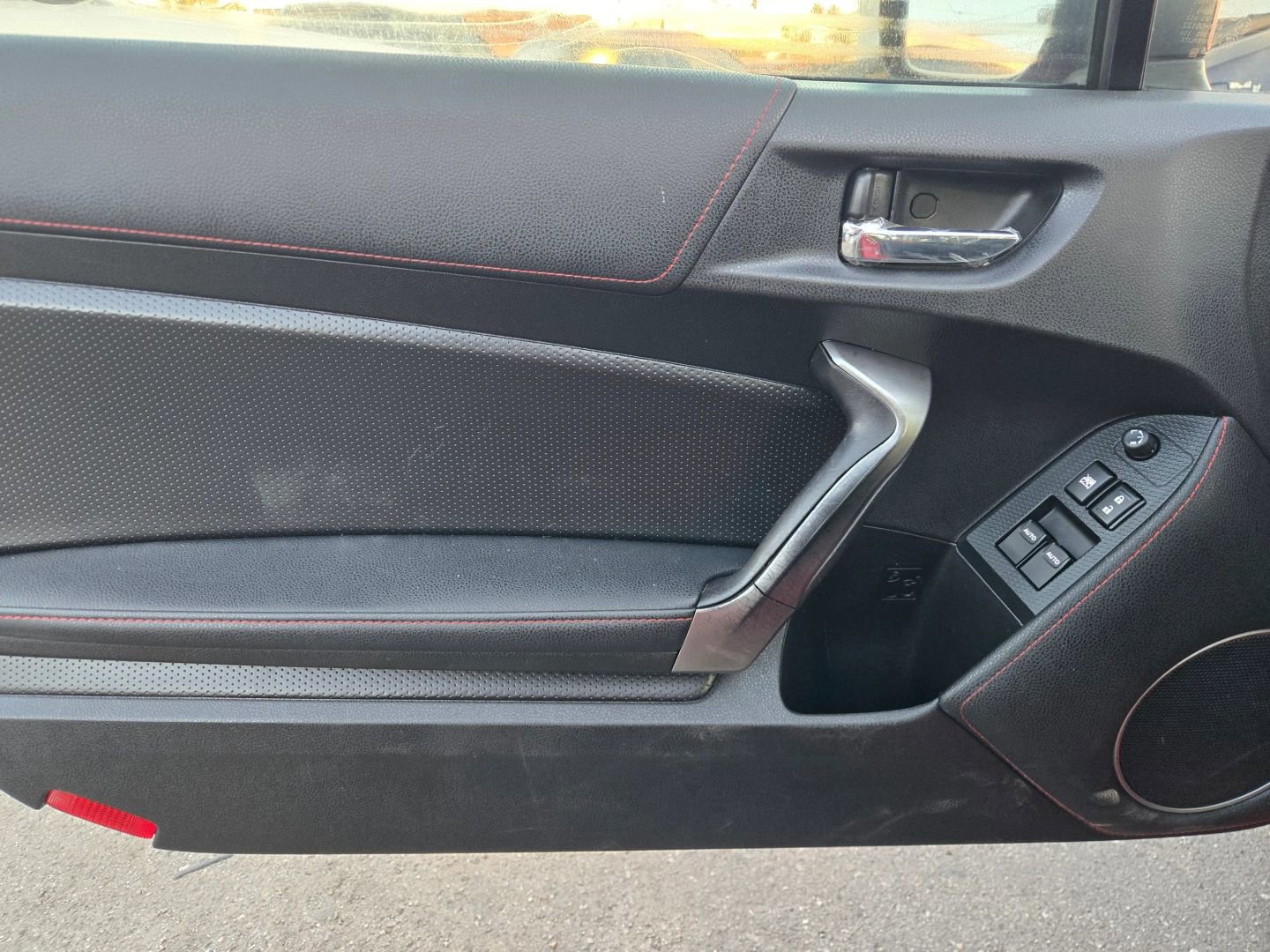 Used 2014 Scion FR-S image 9