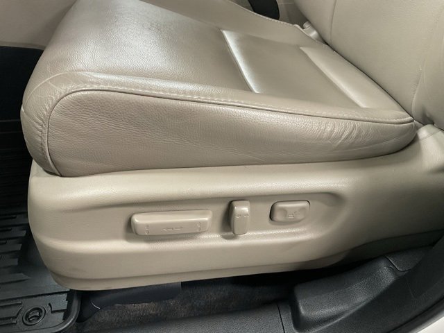 Certified 2019 Honda Pilot Touring image 36