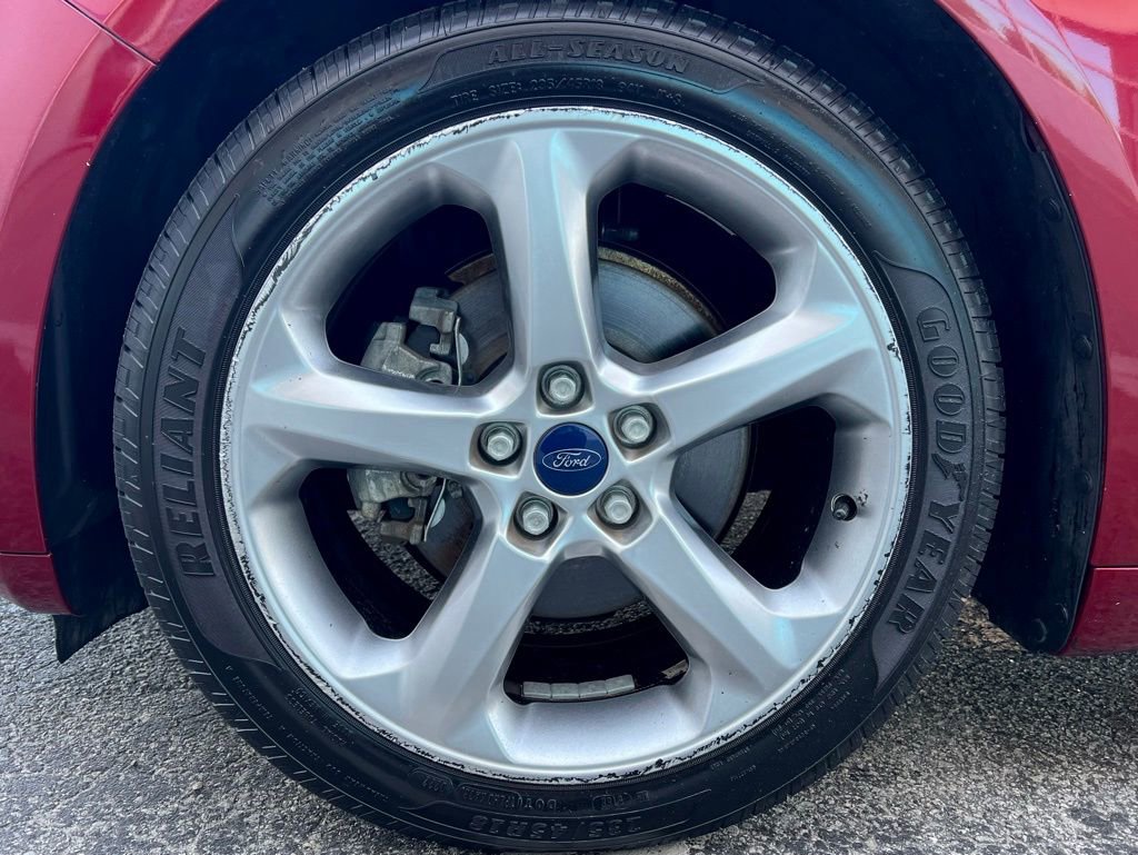 Used 2016 Ford Fusion SE FWD image 10