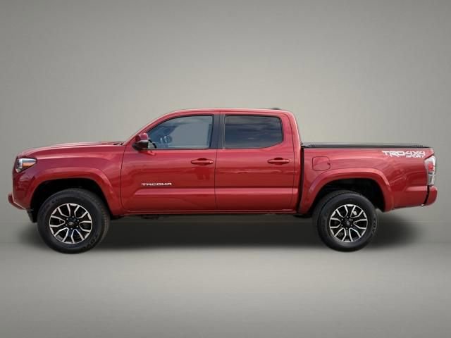 Used 2021 Toyota Tacoma TRD Sport image 2