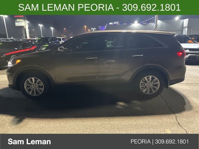 Used 2019 Kia Sorento LX image 7