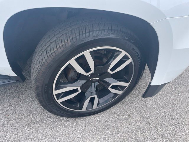 Used 2018 Chevrolet Tahoe LT w/ RST Edition AWD/4WD image 18