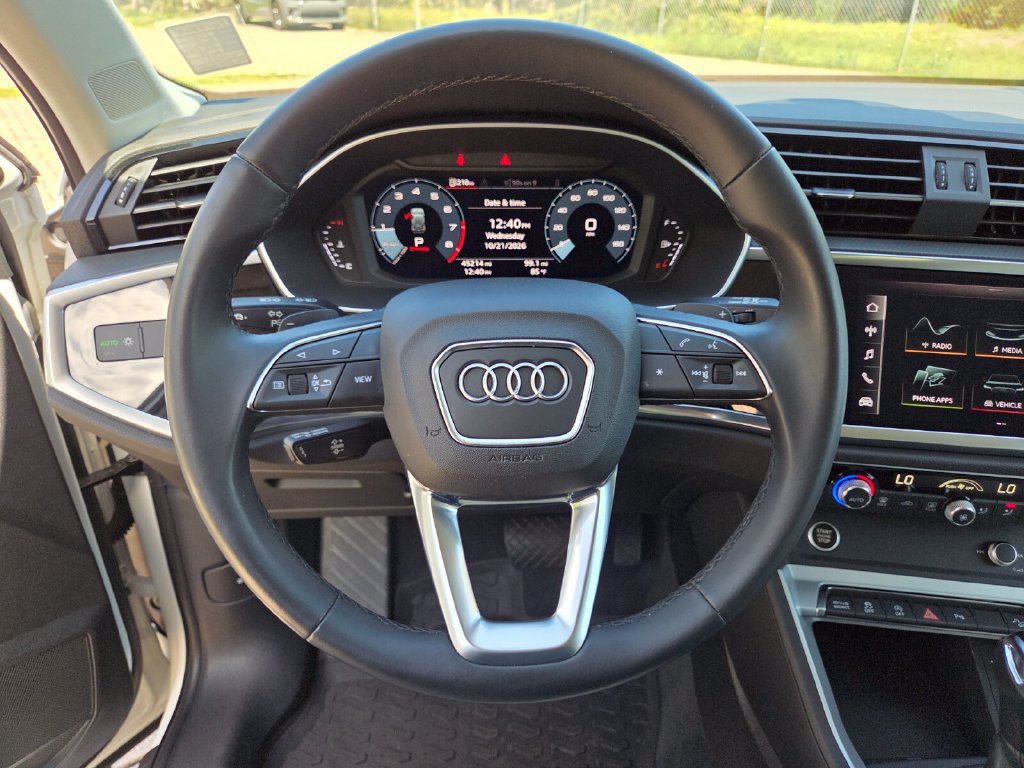 Used 2021 Audi Q3 2.0T Premium AWD/4WD image 29