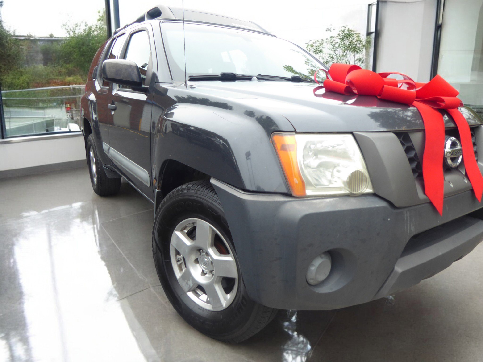 Used 2006 Nissan Xterra S w/ (K92) Protection Pkg image 2