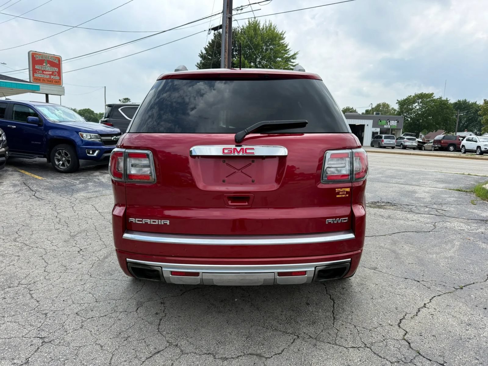 Used 2013 GMC Acadia Denali AWD/4WD image 4