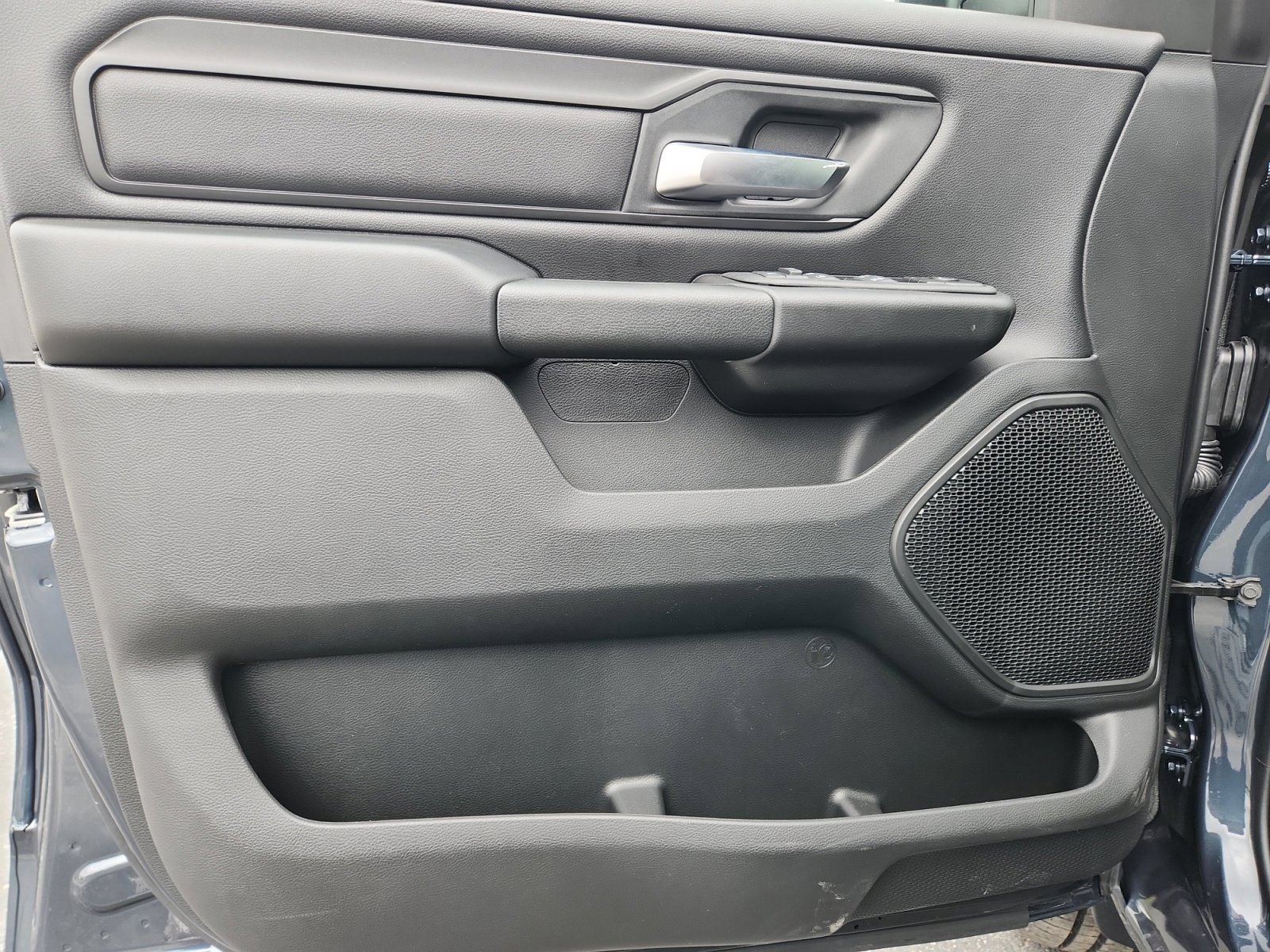 New 2026 RAM 1500 Express AWD/4WD image 19