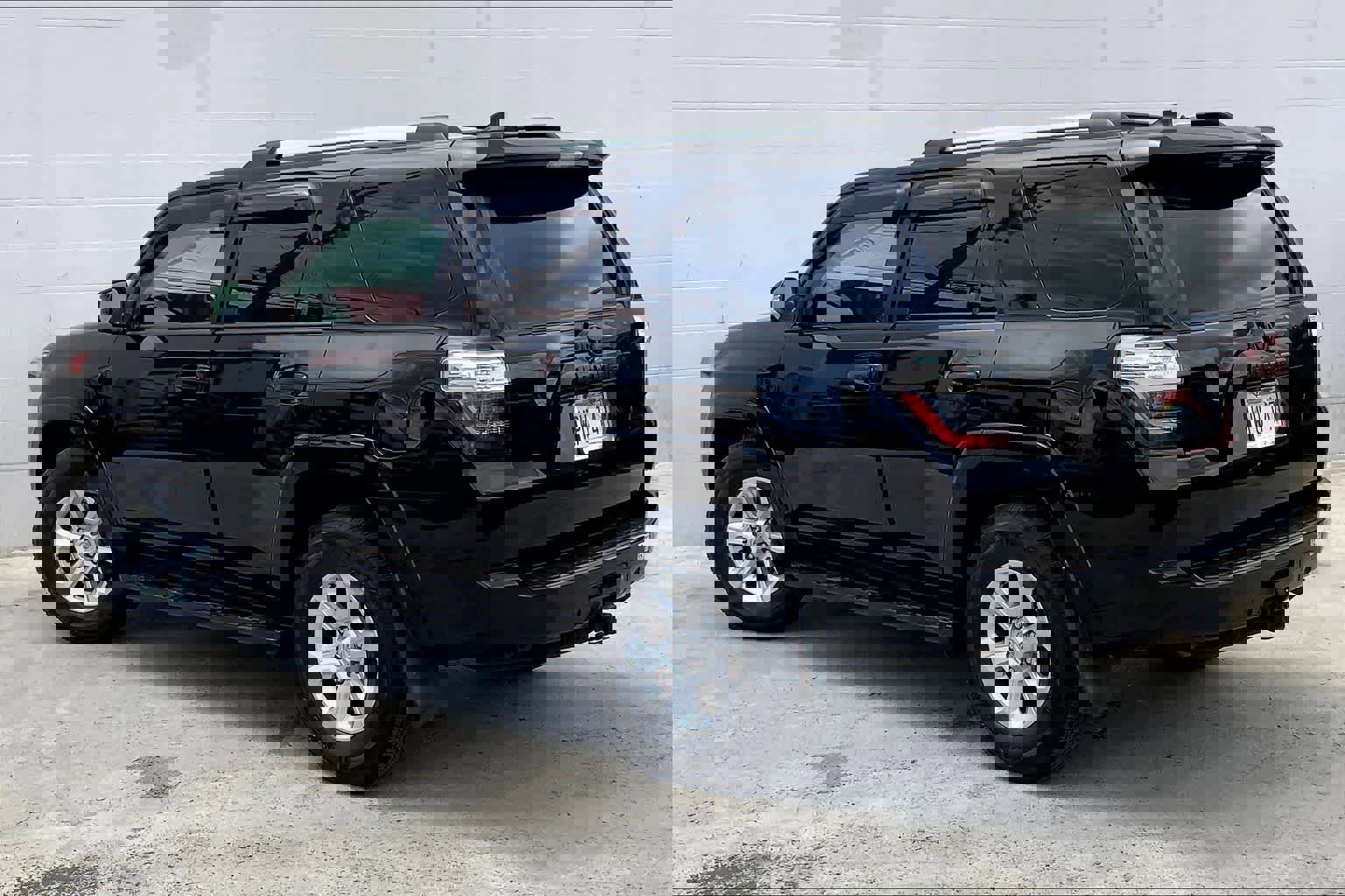 Used 2022 Toyota 4Runner SR5 Premium image 5