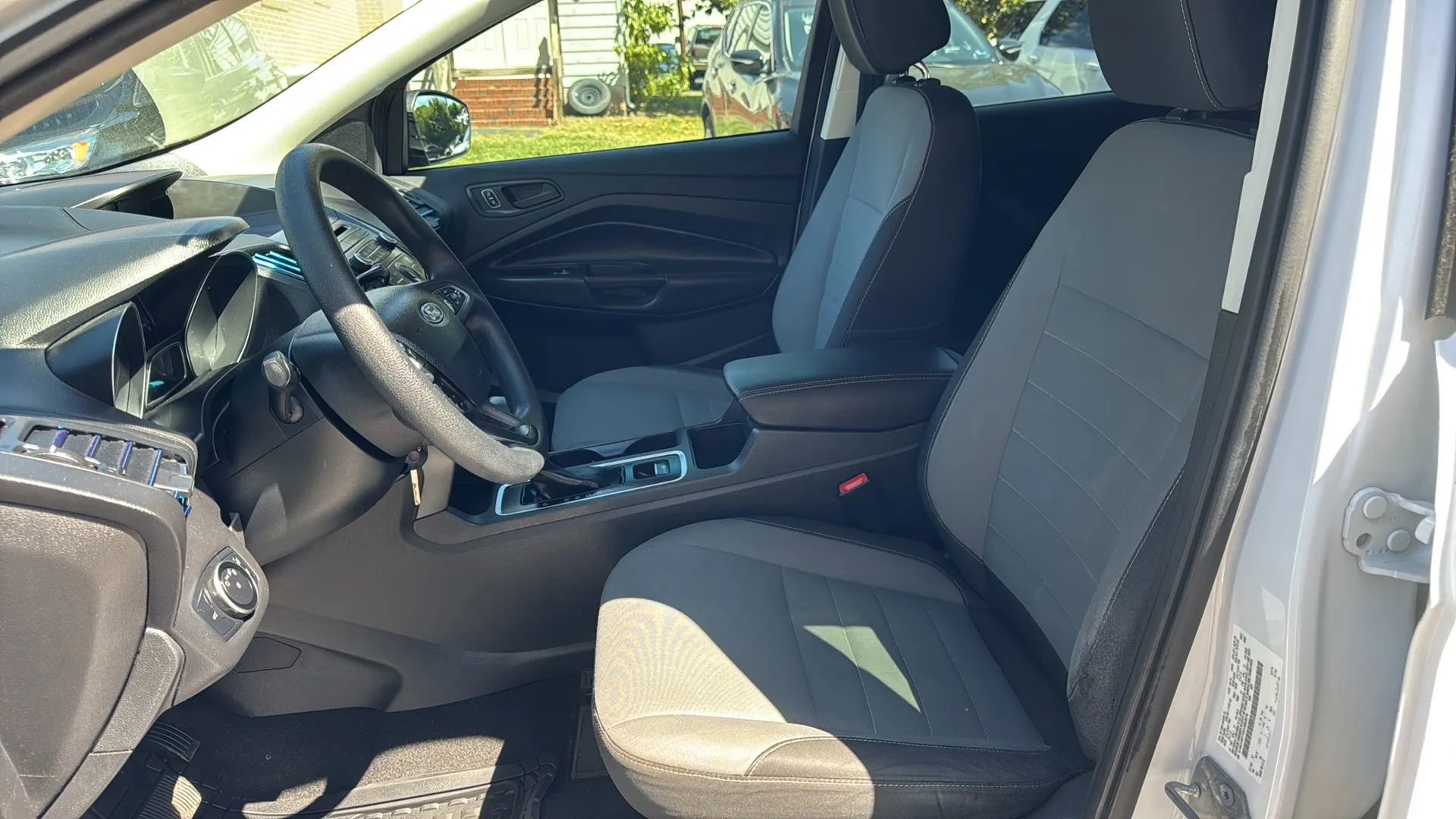 Used 2017 Ford Escape S FWD image 10