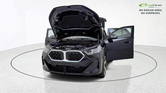 Used 2026 BMW X2 xDrive28i AWD/4WD image 13