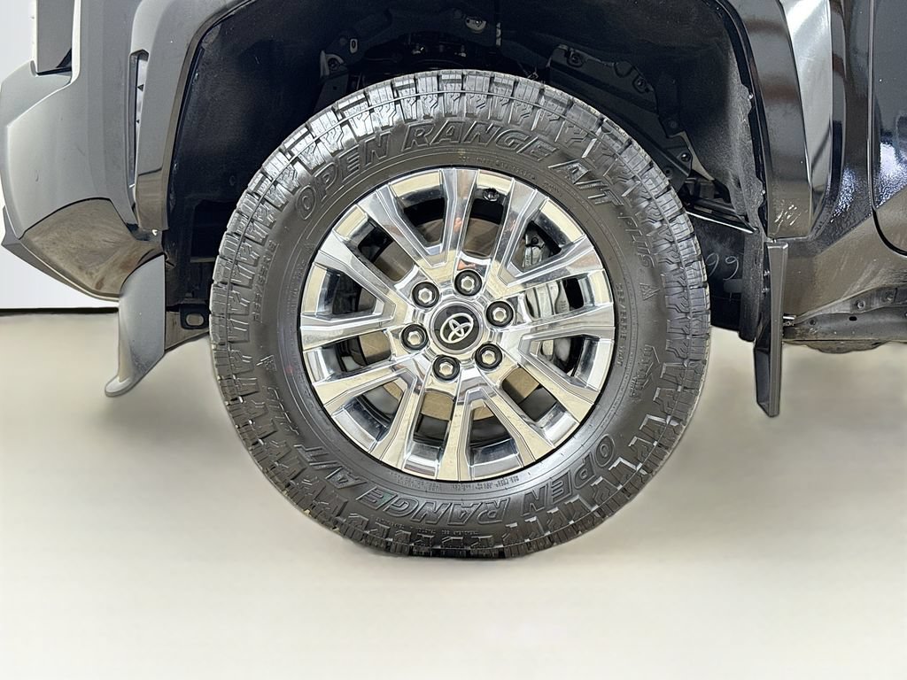 Certified 2025 Toyota Tacoma Limited AWD/4WD image 26