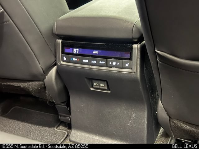 Used 2025 Lexus GX 550 AWD/4WD image 13