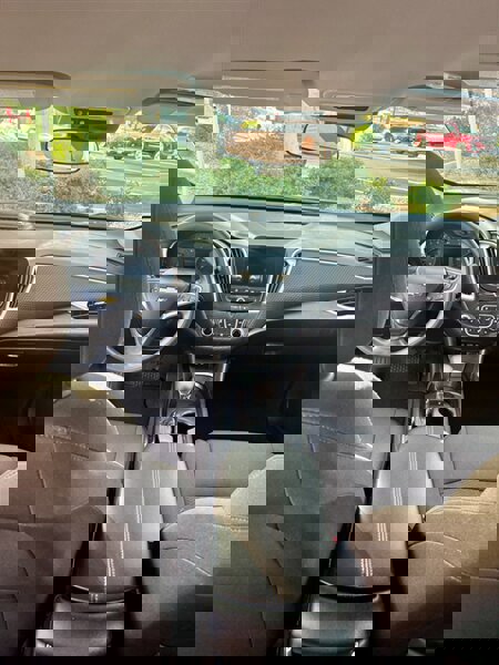 Used 2023 Chevrolet Malibu LT image 16