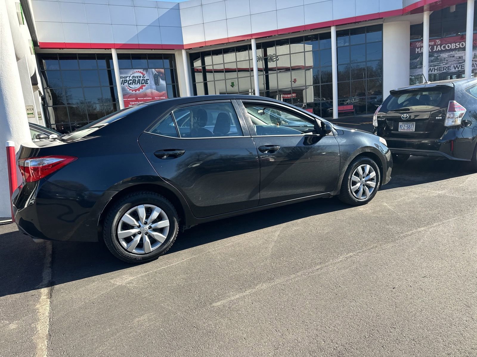 Used 2015 Toyota Corolla LE Premium image 8