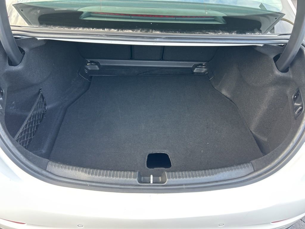 Used 2025 Mercedes-Benz C 300 Sedan image 28