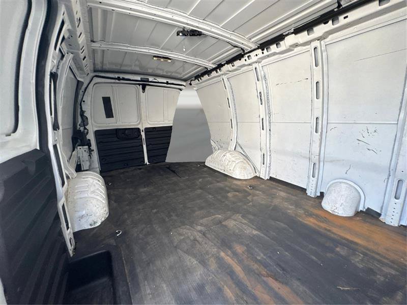 Used 2019 Chevrolet Express 2500 w/ Driver Convenience Package RWD image 14