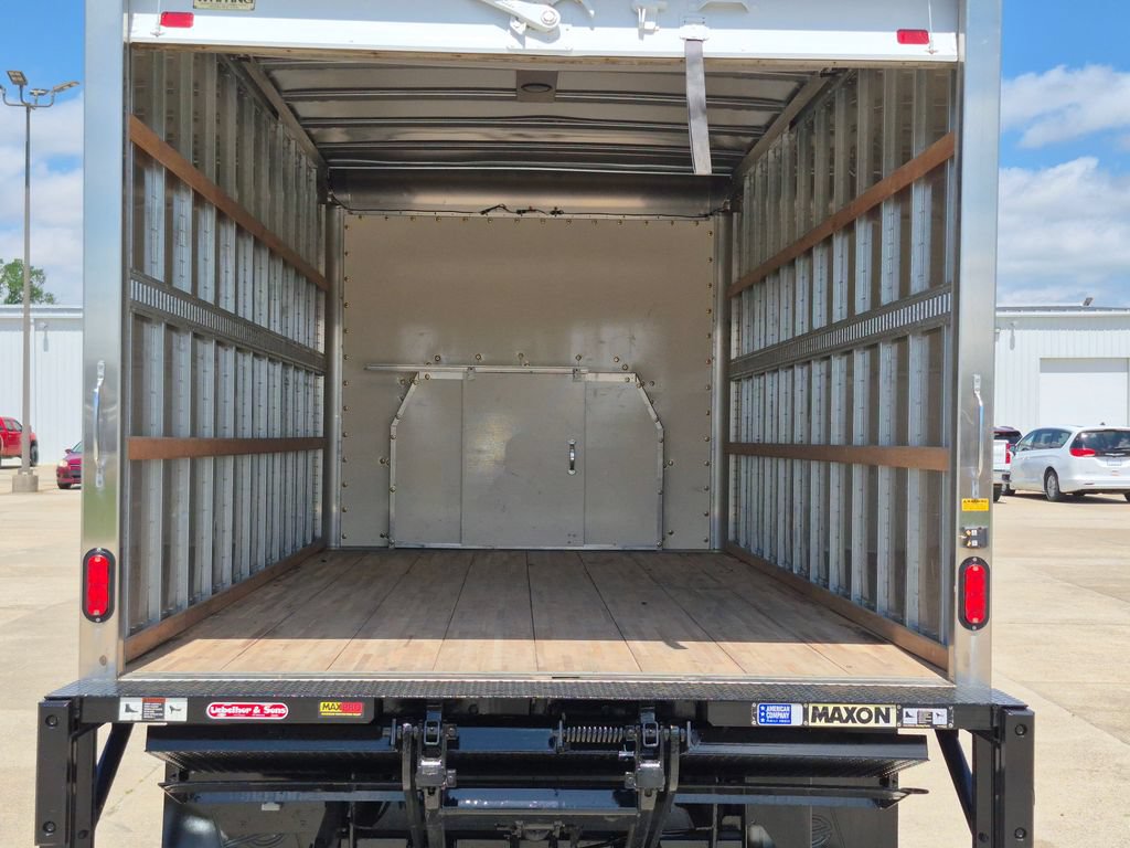 Used 2024 Ford E-350 and Econoline 350 Super Duty w/ Power Windows & Locks Group RWD image 19