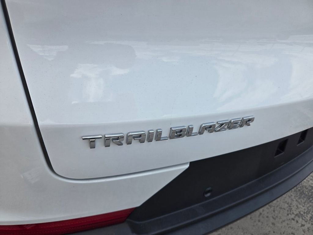 Certified 2021 Chevrolet TrailBlazer LS FWD image 10