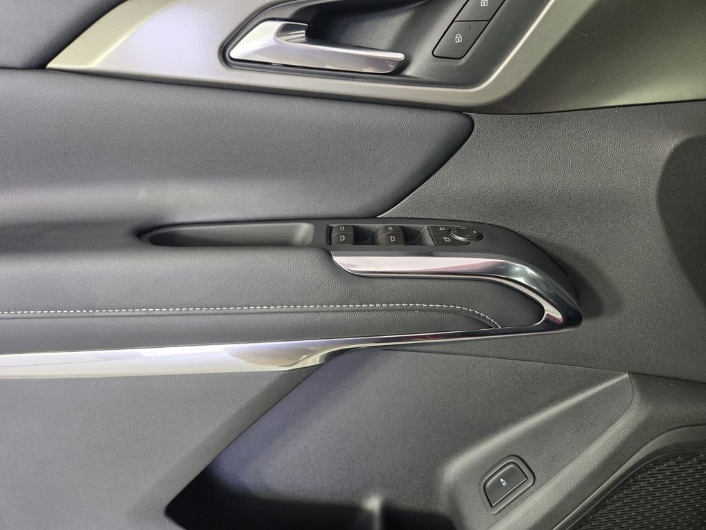 New 2026 Chevrolet Traverse LT w/ Sun and Wheel Package image 23