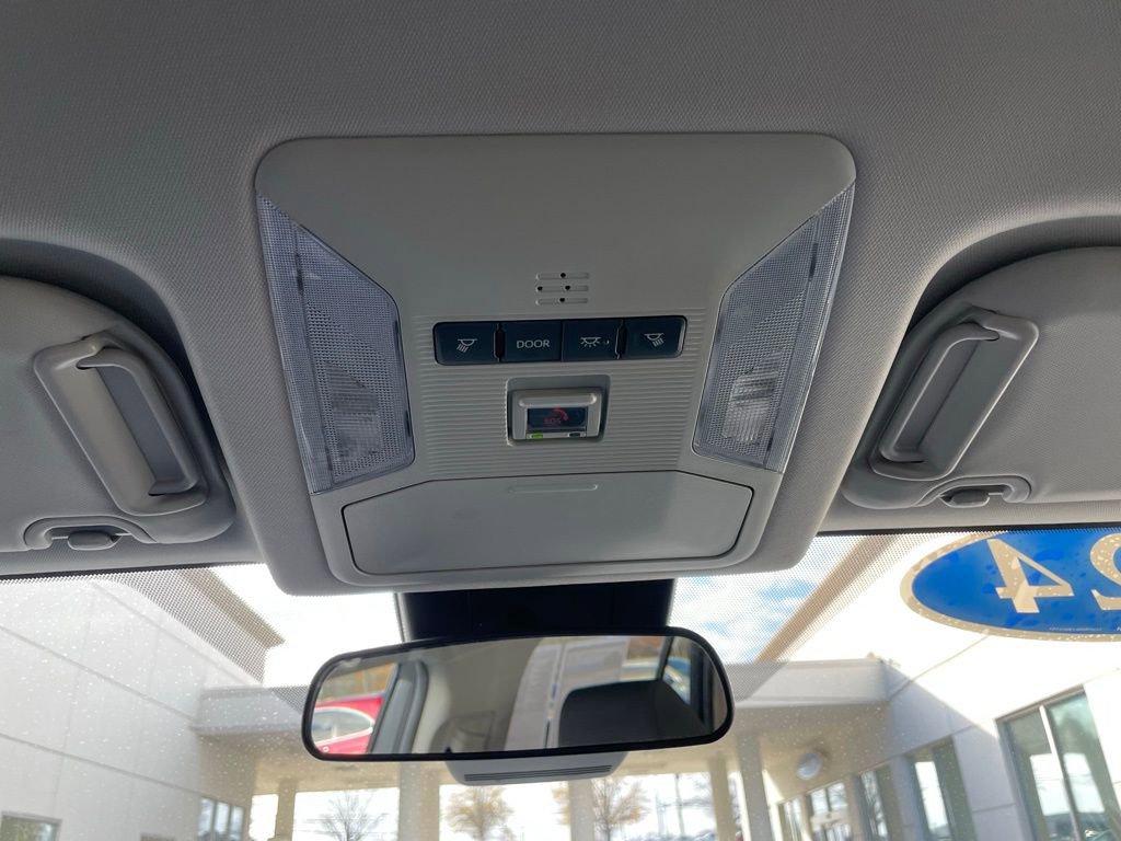 Used 2024 Toyota RAV4 XLE image 16