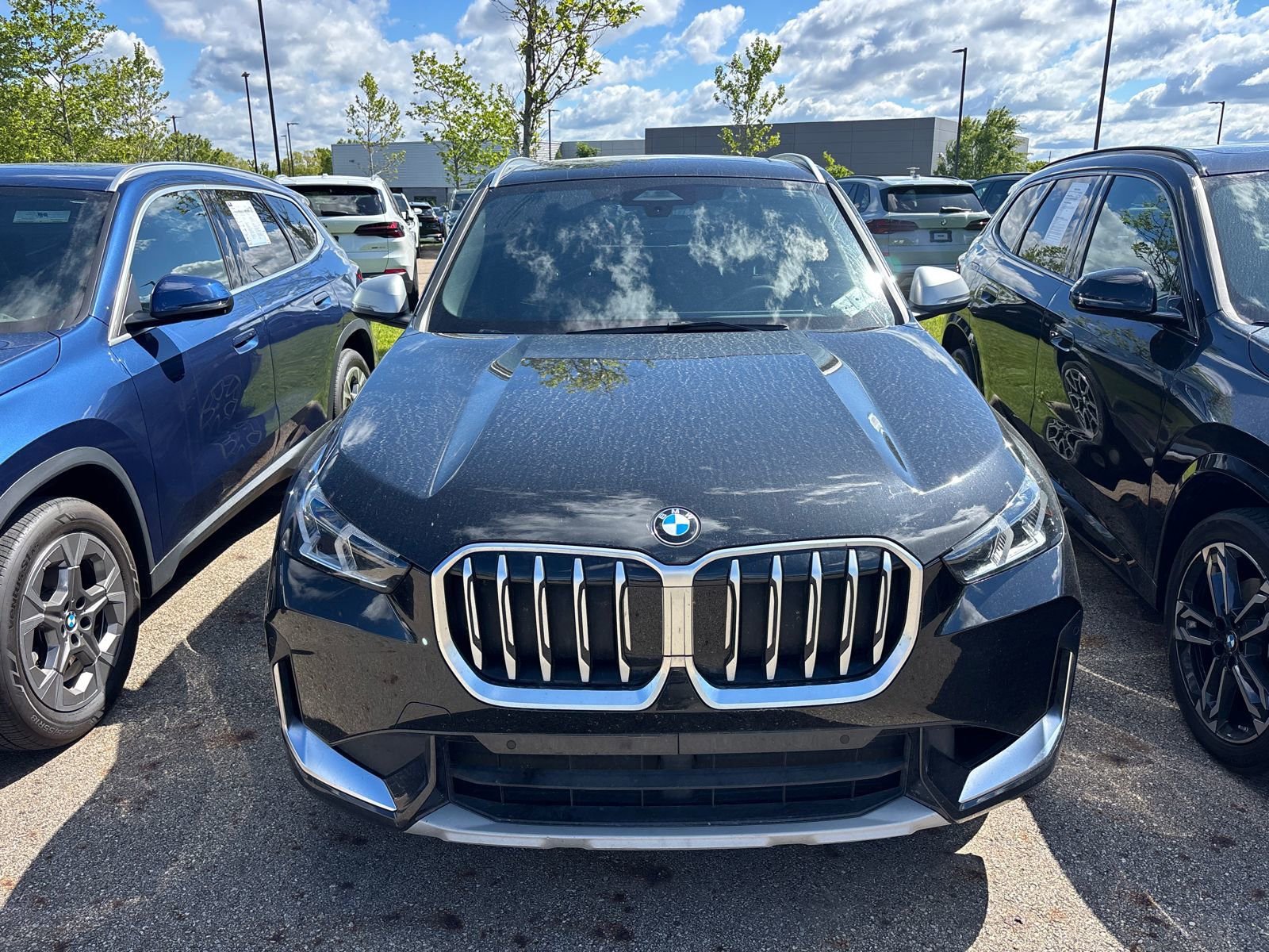 Used 2024 BMW X1 xDrive28i w/ Convenience Package AWD/4WD image 2