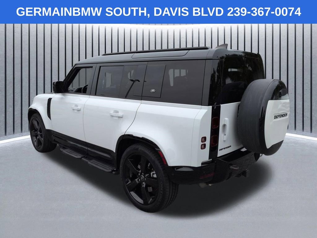 Used 2024 Land Rover Defender 110 X-Dynamic SE AWD/4WD image 7