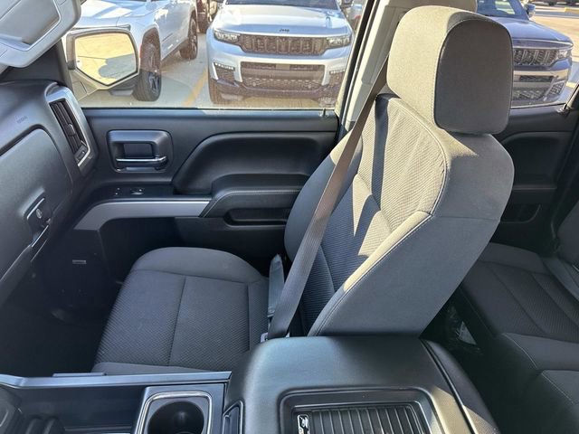 Used 2018 Chevrolet Silverado 1500 LT w/ All Star Edition image 9