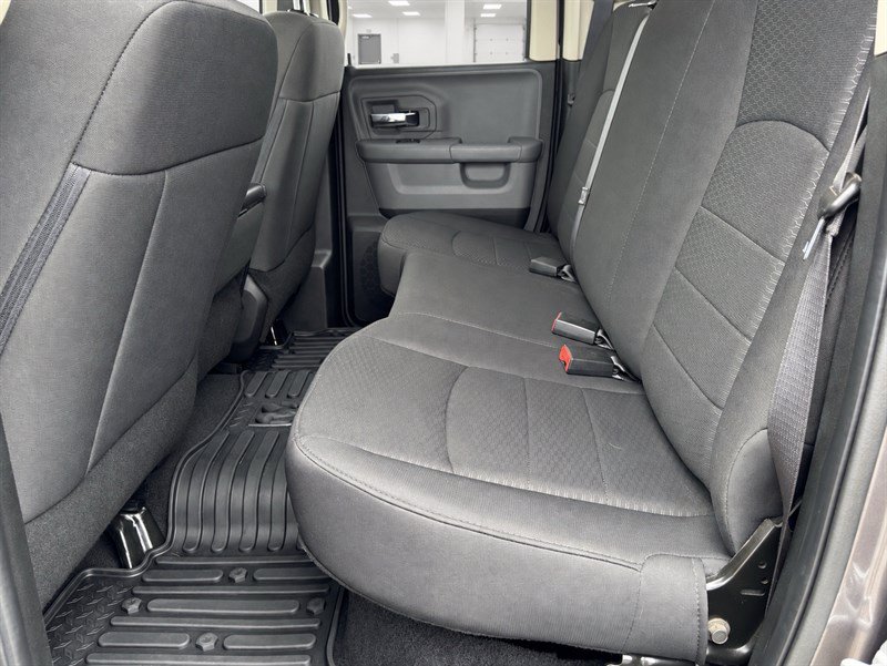 Used 2019 RAM 1500 Warlock AWD/4WD image 19
