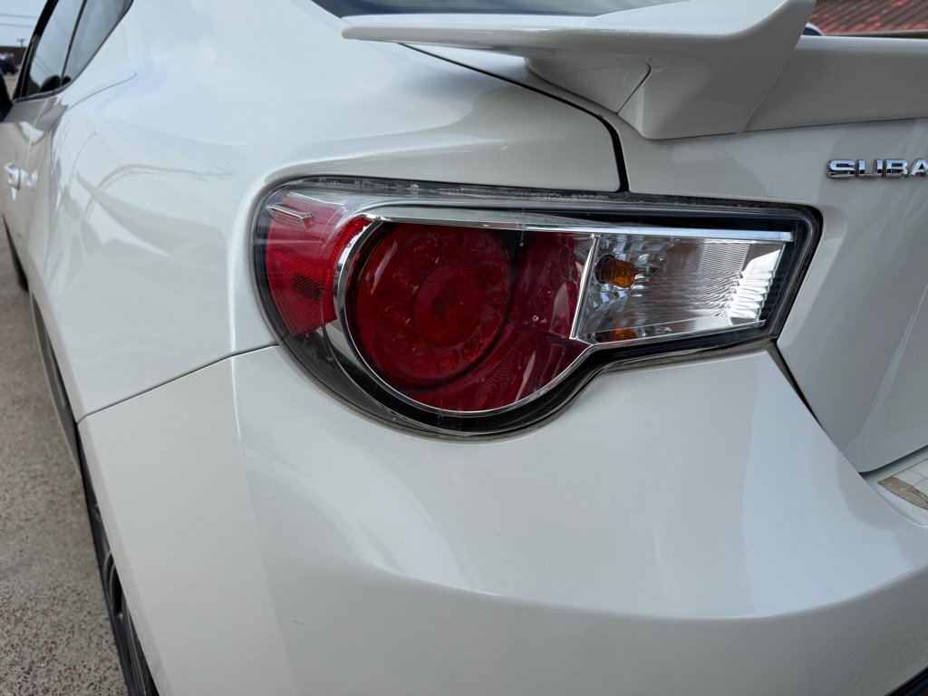 Used 2015 Subaru BRZ Limited w/ Popular Package #2B RWD image 11