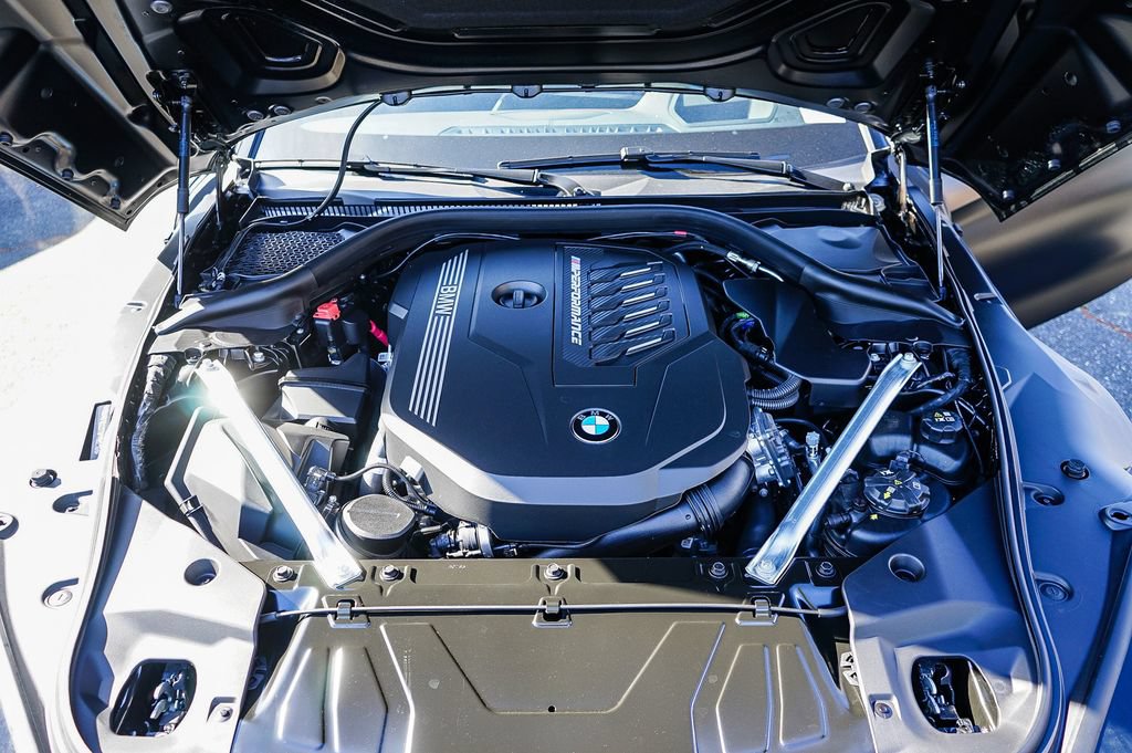 Used 2026 BMW Z4 M40i RWD image 29