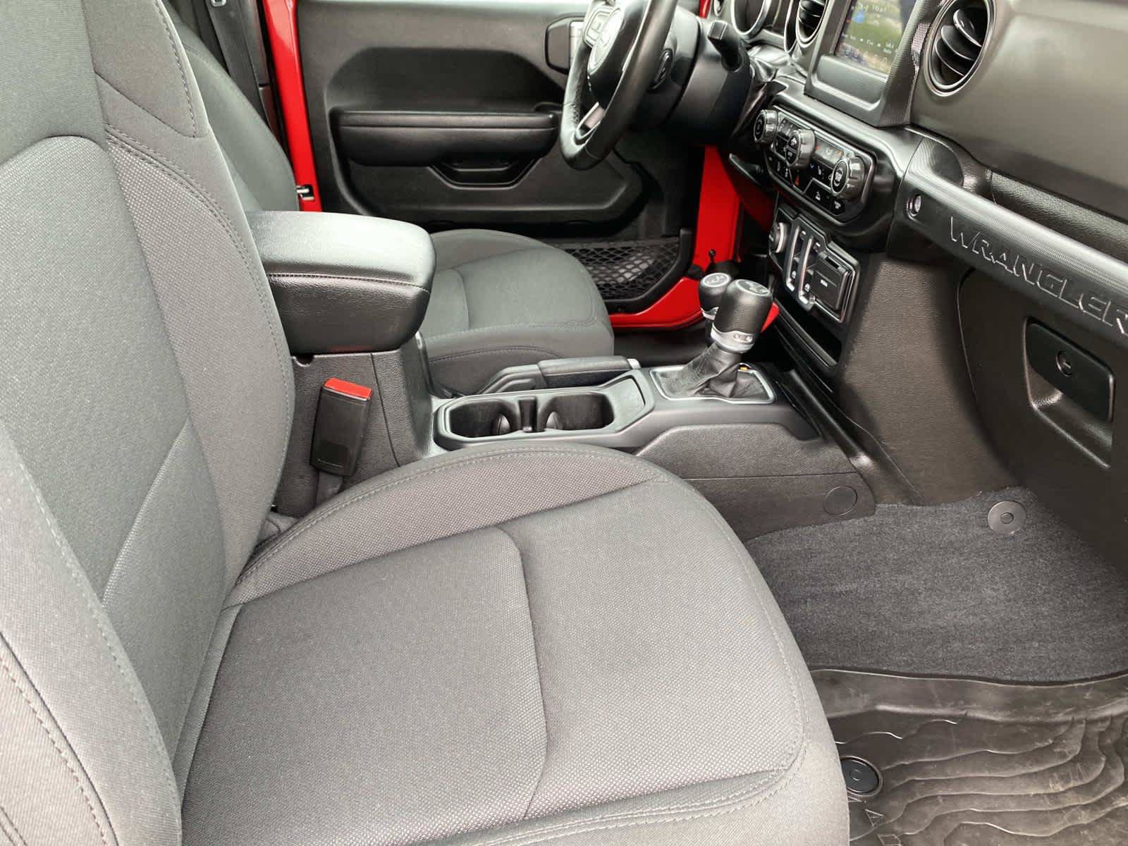 Certified 2022 Jeep Wrangler Sport AWD/4WD image 23