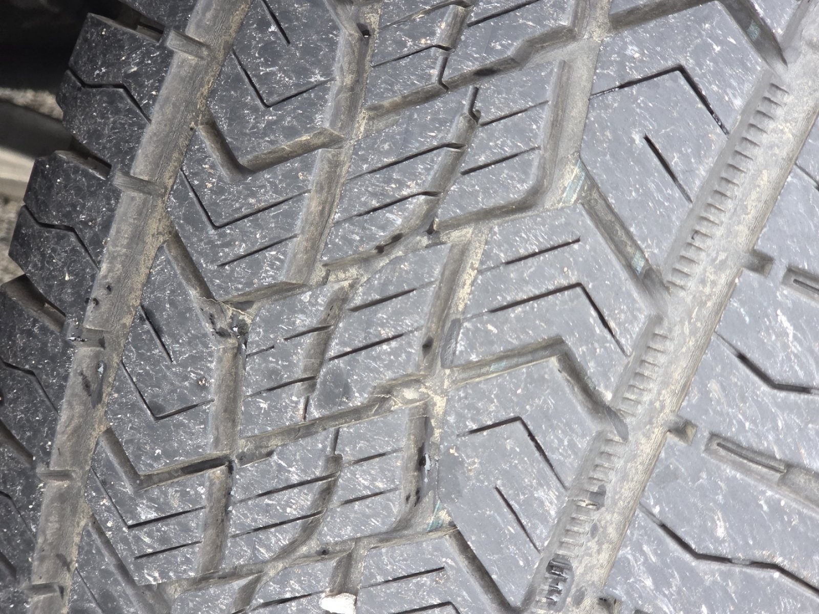 Used 2025 Honda Pilot TrailSport image 12