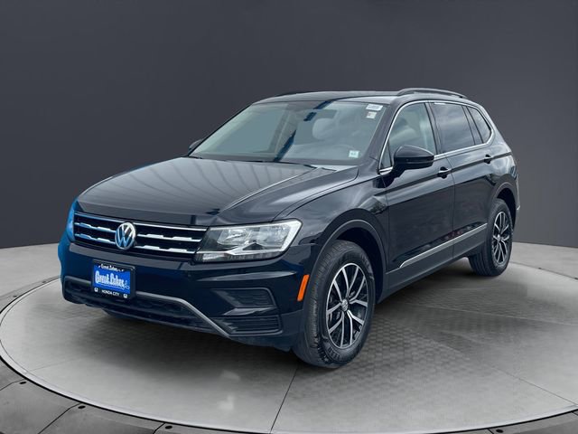 Used 2021 Volkswagen Tiguan SE w/ Panoramic Sunroof Package AWD/4WD image 7