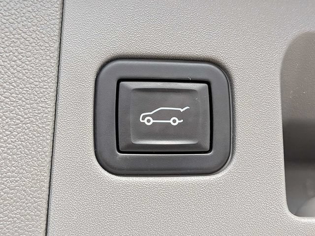 Certified 2024 Cadillac XT5 Premium Luxury FWD image 16
