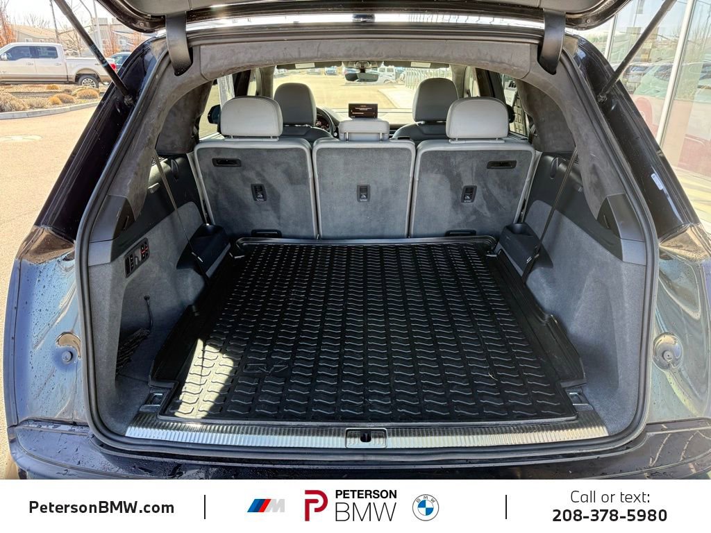 Used 2019 Audi Q7 3.0T Prestige image 11