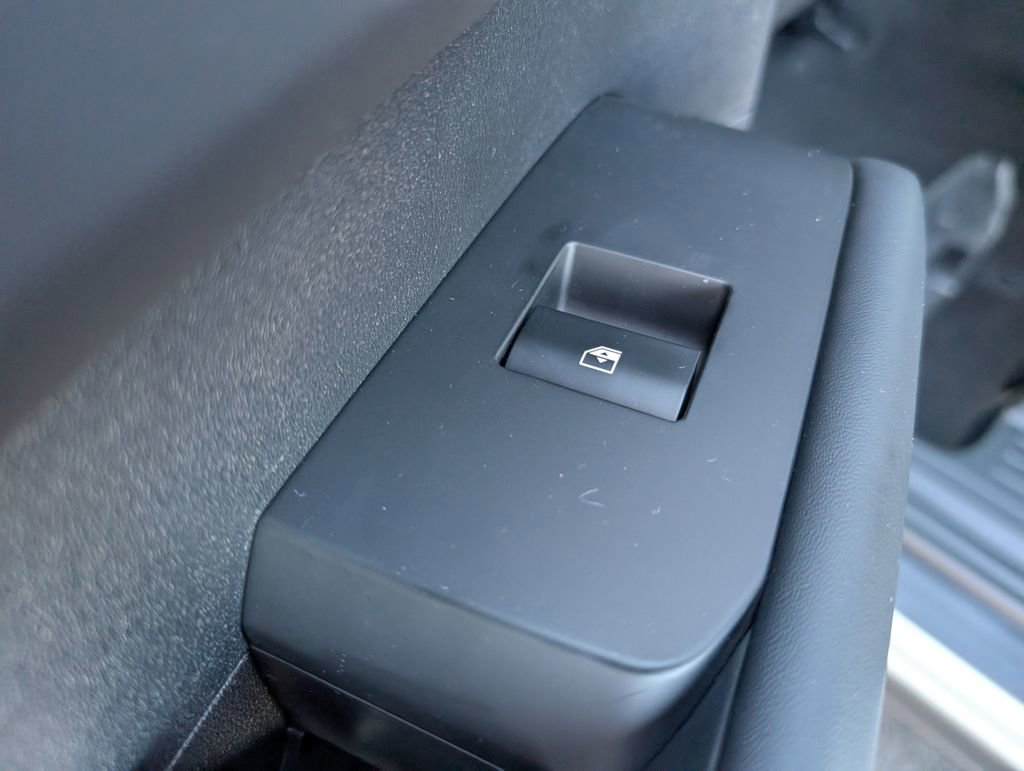 New 2027 Kia Telluride S image 11