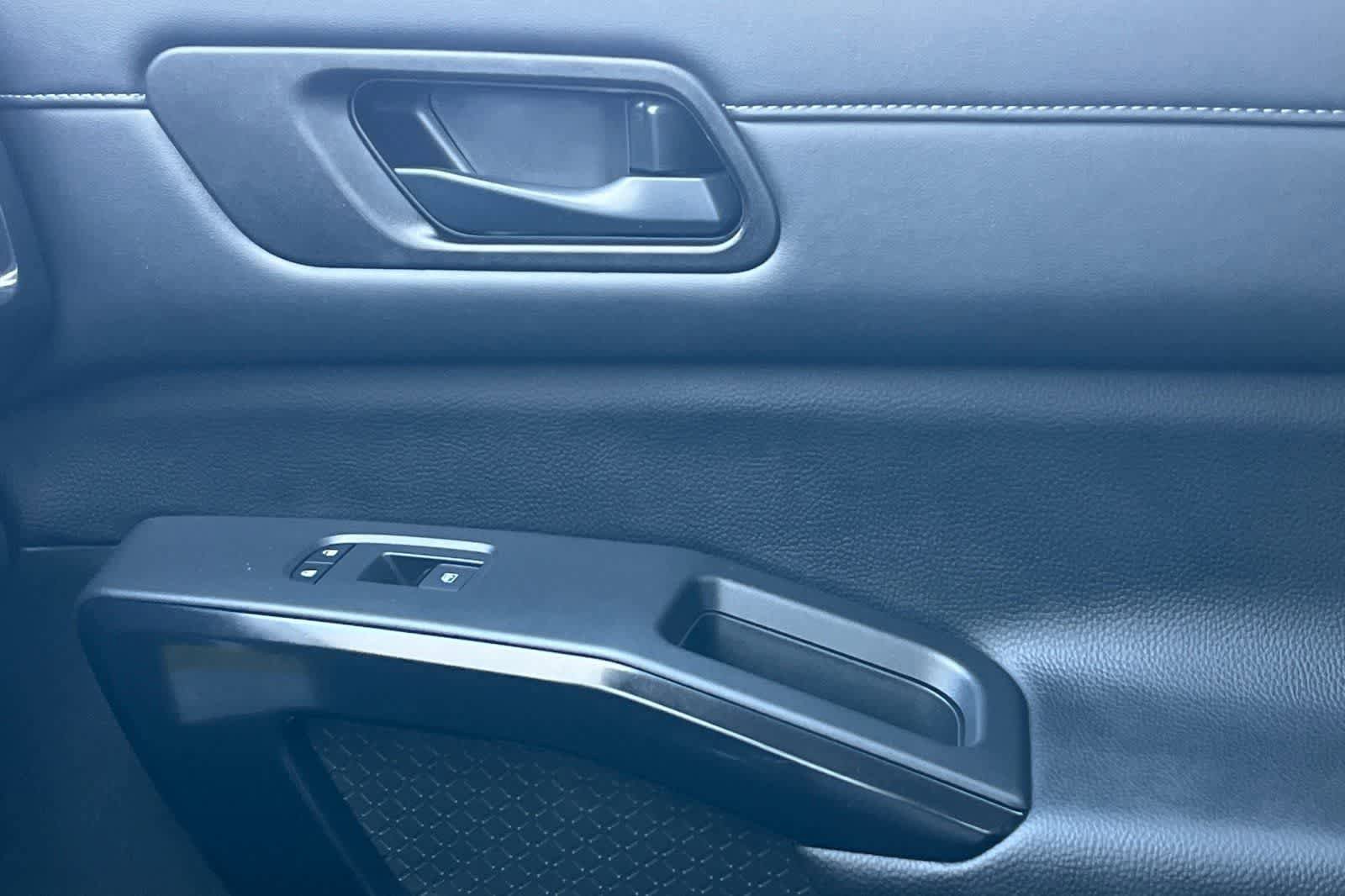 New 2026 Nissan Pathfinder SV AWD/4WD image 22