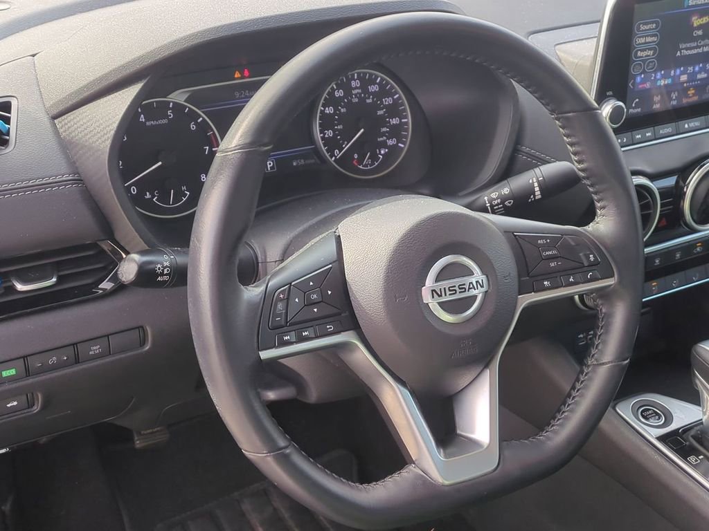 Used 2022 Nissan Sentra SV image 13